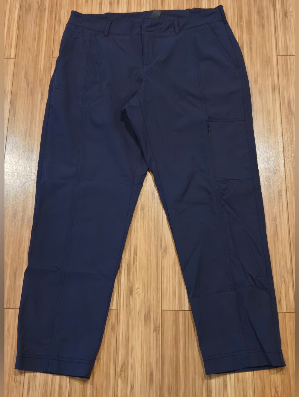 Kirkland Signature Navy Cargo Stretch Pants
